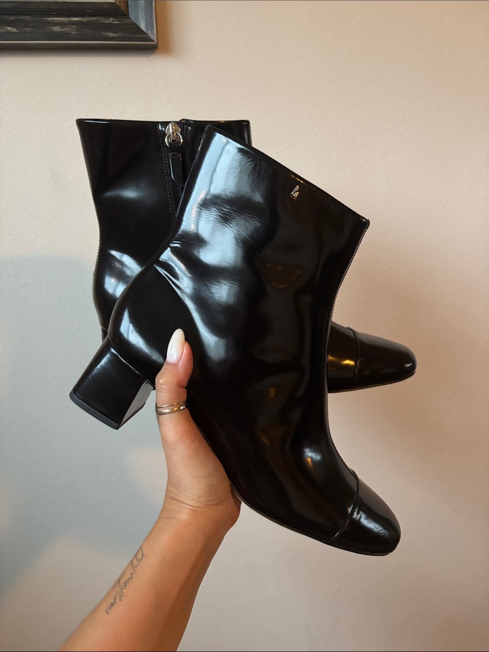 NWOT Larroudé Mini Edie Boot In Black Box Leather size 11